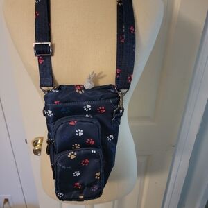 Lug Paw Print Water Bottle Holder